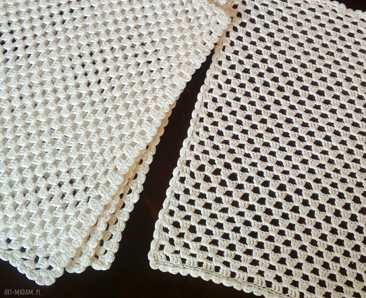Podkładki białe z bawełnianego kordonka - komplet 4 szt. 32x32 cm