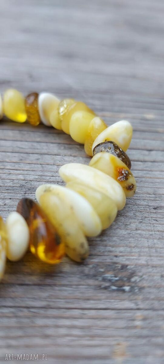 Bransoletka z białego bursztynu z miodowymi kulkami 10 mm - handmade