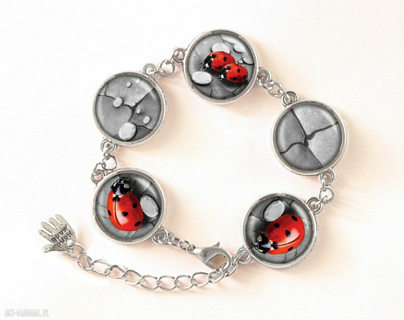 naszyjniki: Biedronki Medalion z łańcuszkiem Ręczne wykonanie