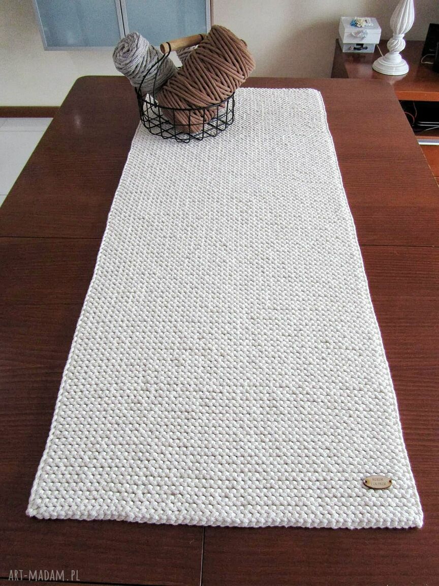 Bieżnik na stół 40 x 100 cm z bawełnianego sznurka ecru - rękodzieło