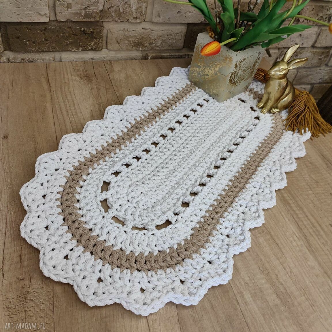 Bieżnik owalny ze sznurka 40x75 cm (boho) - ręcznie szydełkowany