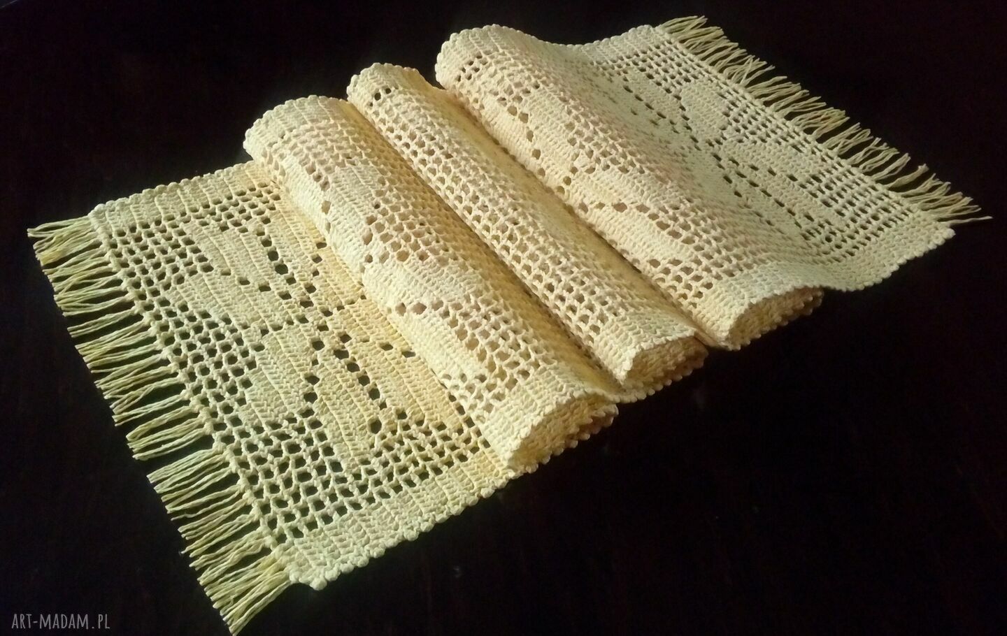 Bieżnik słonecznożółty 30x110 cm z bawełny 100% - rękodzieło do długiego stołu