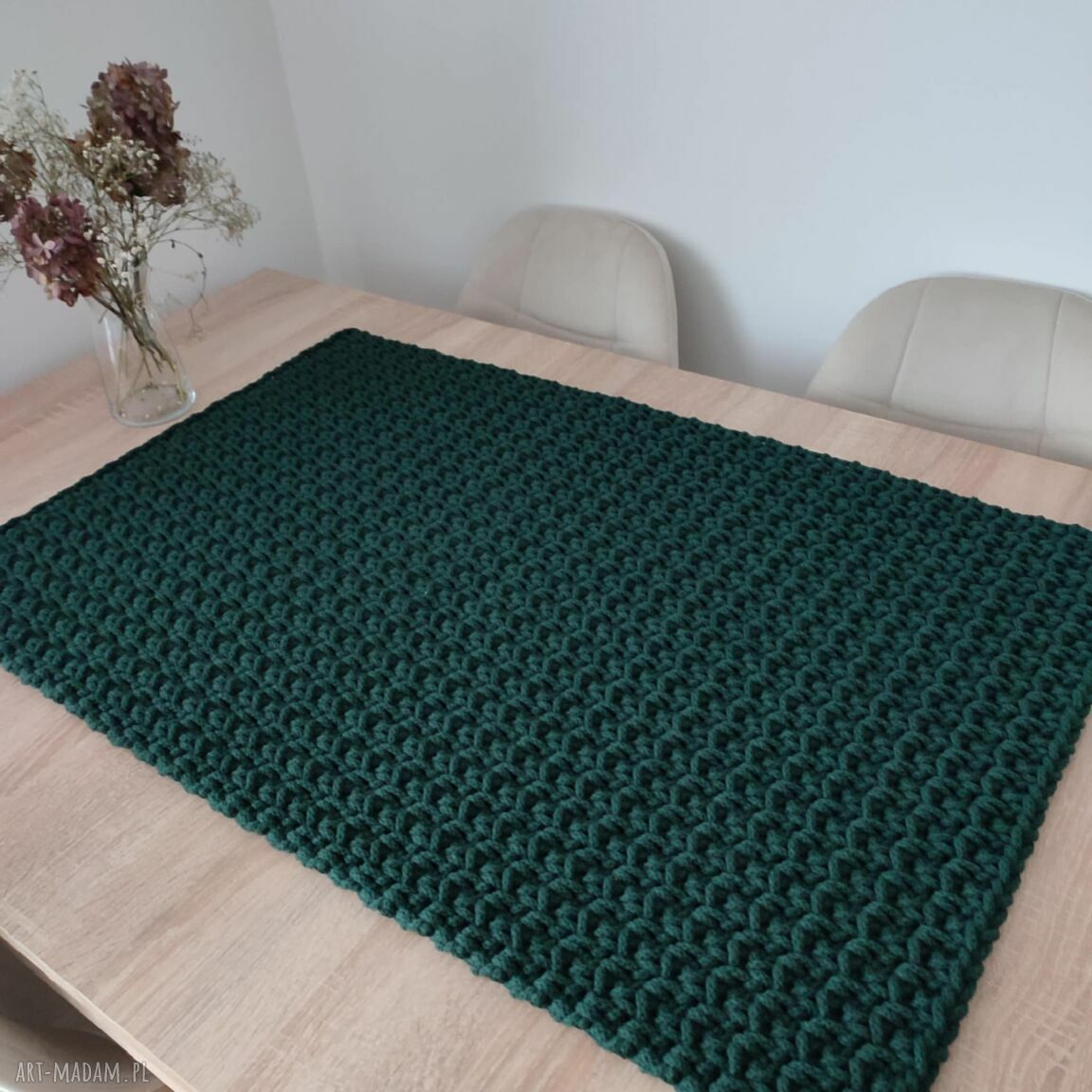 Bieżnik szydełkowy prostokątny ze sznurka 50x80 cm