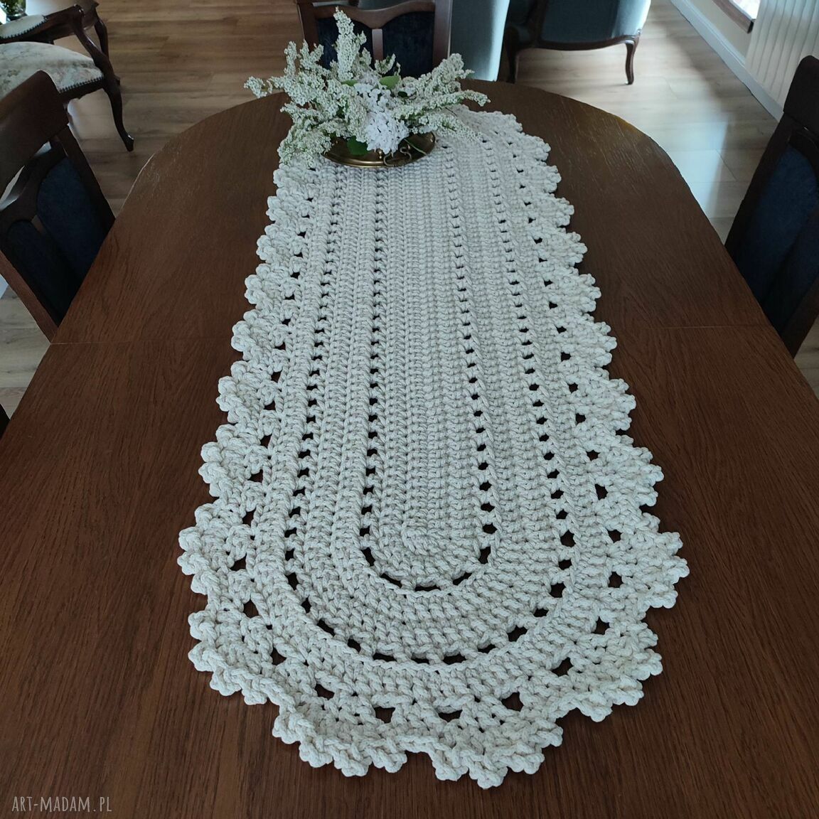 Bieżnik szydełkowy owalny 50x140 cm do kuchni i jadalni