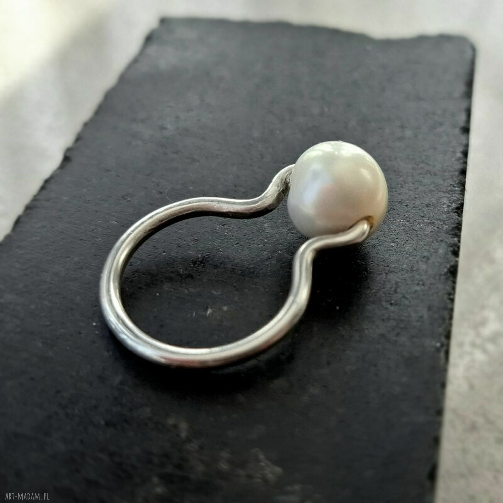 pierścionki: Apearl srebrny pierścionek z perłą hodowlaną HandMade