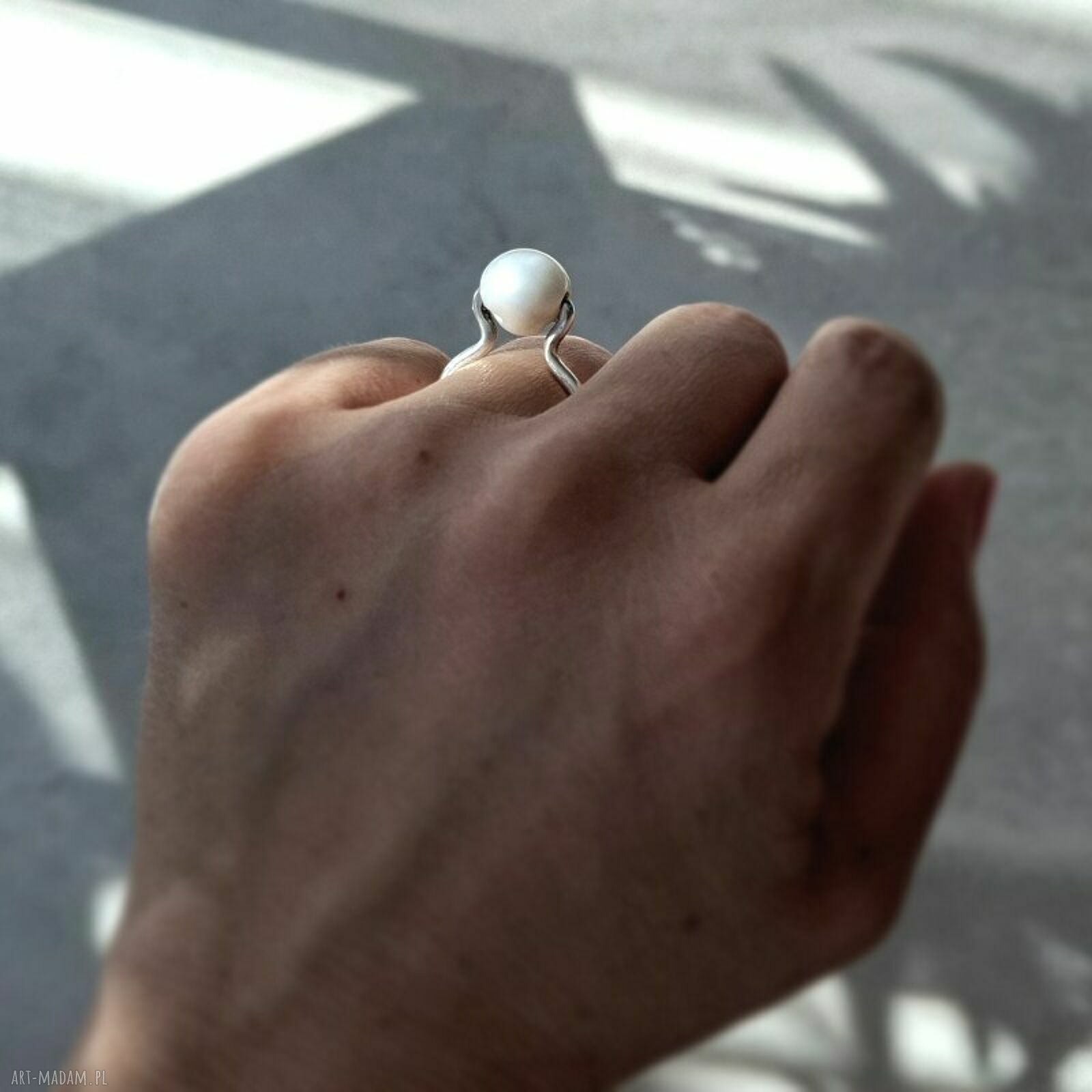 pierścionki: Apearl srebrny pierścionek z perłą hodowlaną HandMade