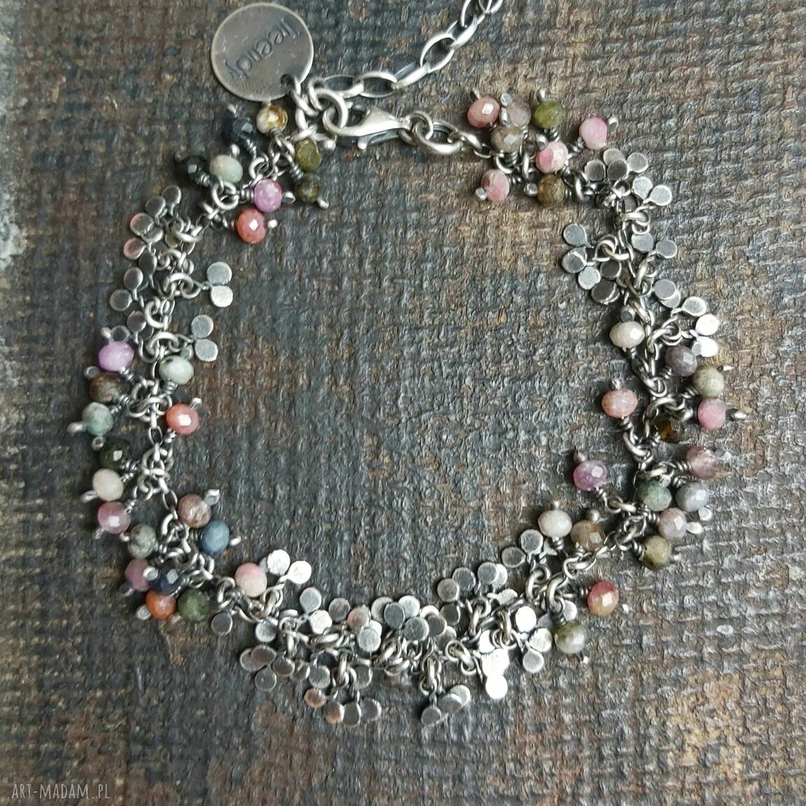 Ręcznie wykonana bransoletka z oksydowanego srebra listki z turmalinami. Handmade