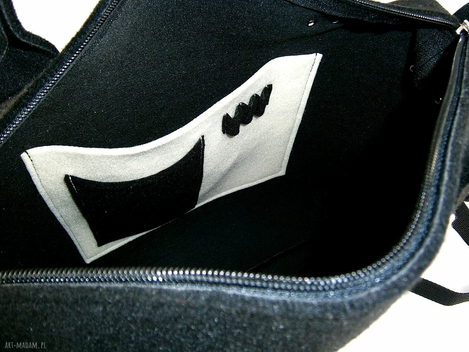 Black chest & two ecru cats/strap