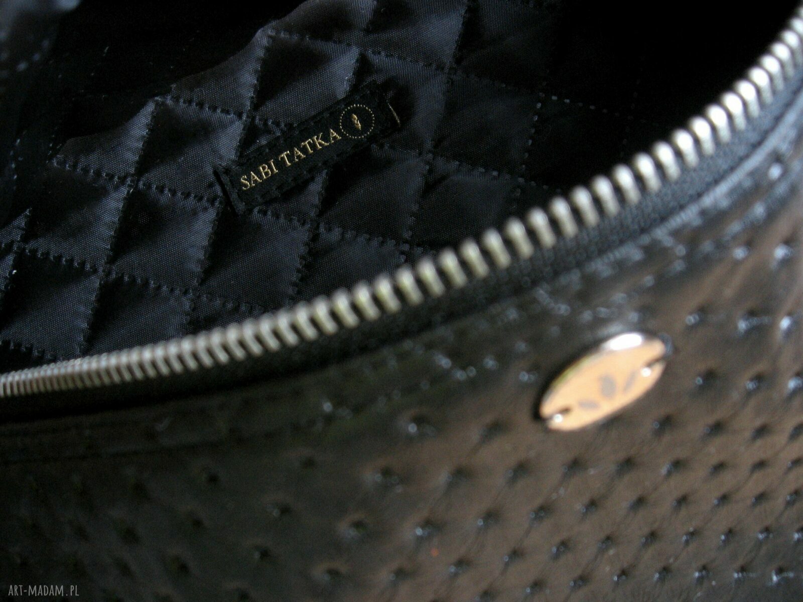 Black Dots nerka /saszetka