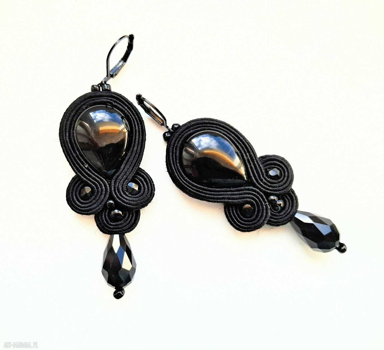 Black in Black komplet sutaszowy