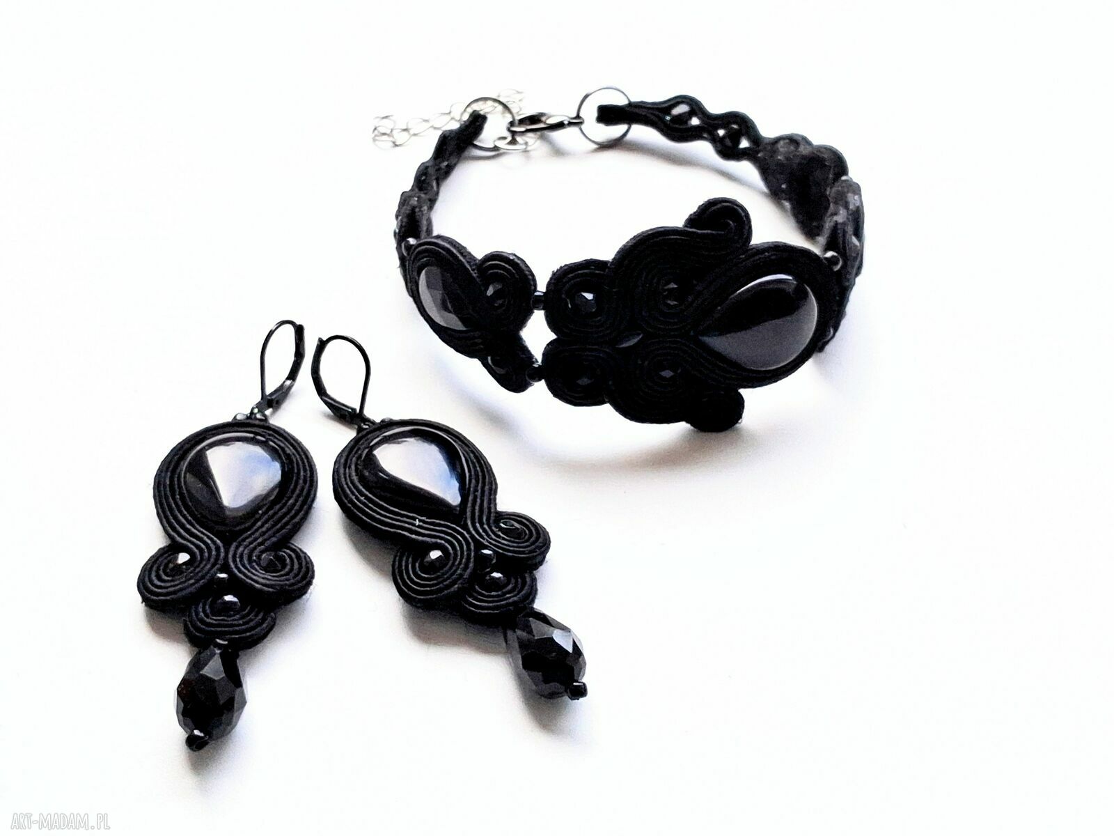 Black in Black komplet sutaszowy
