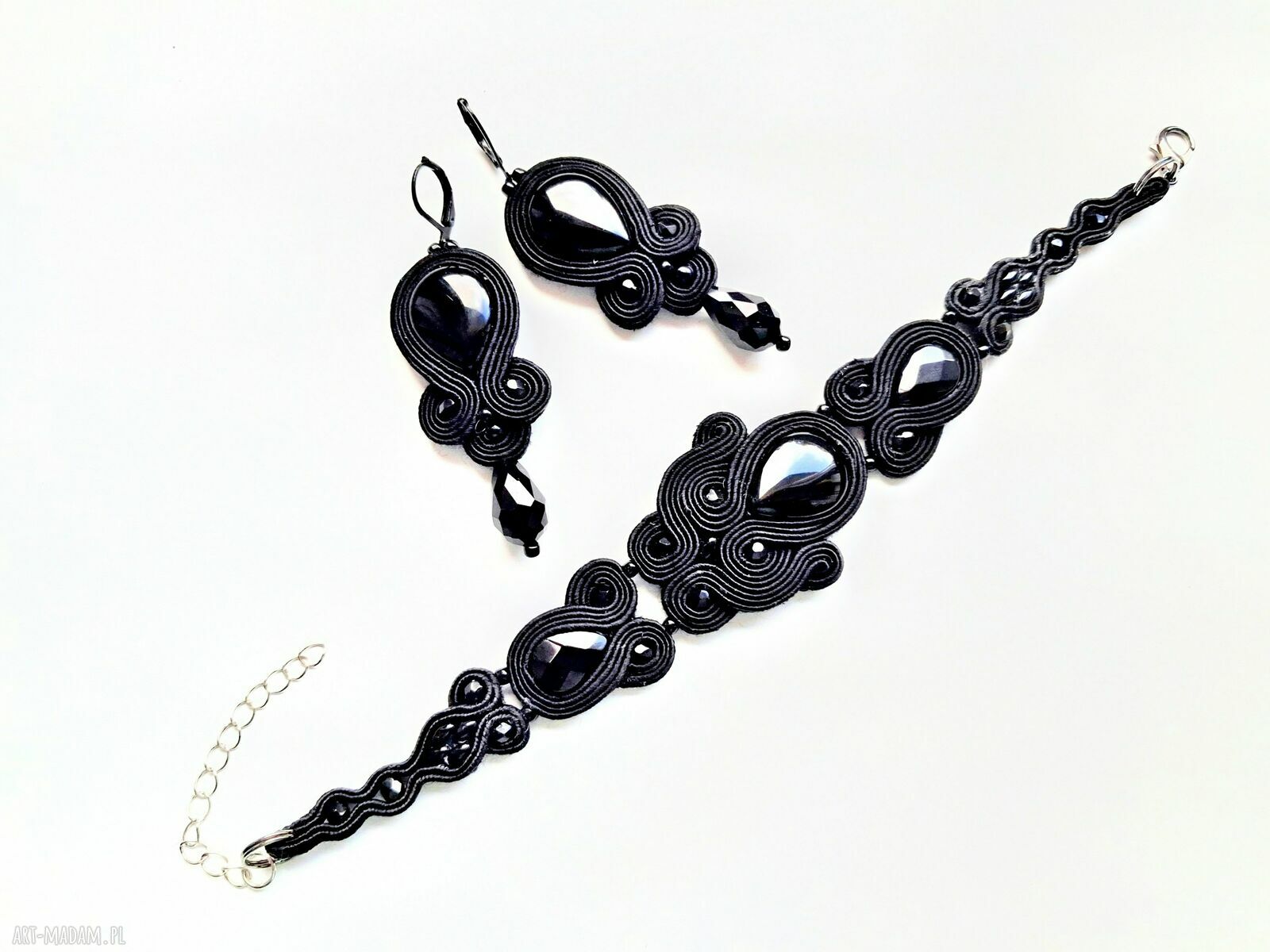 Black in Black komplet sutaszowy