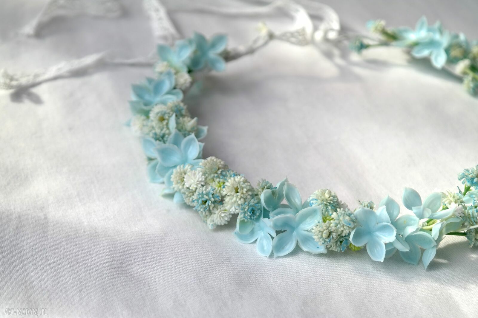 Błękitna Mgiełka - pastelowy wianek ślubny boho handmade na głowę