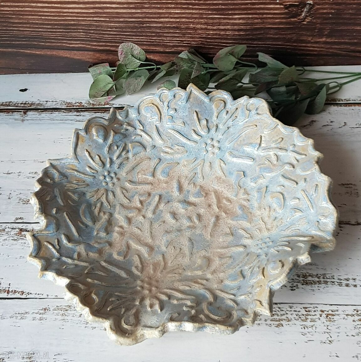 Błękitna misa XL - ceramiczna patera z motywami kwiatowymi