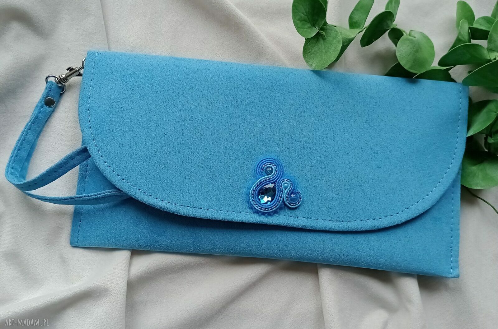 Jasnoniebieska kopertówka Baby Blue na wesele - ręcznie robiona