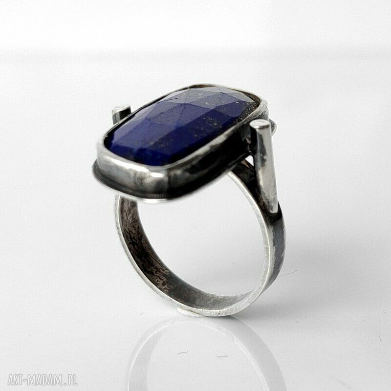 Bluesky srebrny pierścionek z lapis lazuli handmade