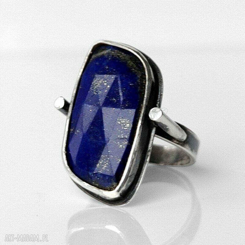 Bluesky srebrny pierścionek z lapis lazuli handmade