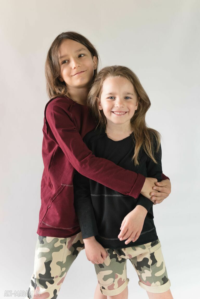 Bluza BASIC bordowa - bawełna 95% i rękawy raglan z kieszenią z przodu