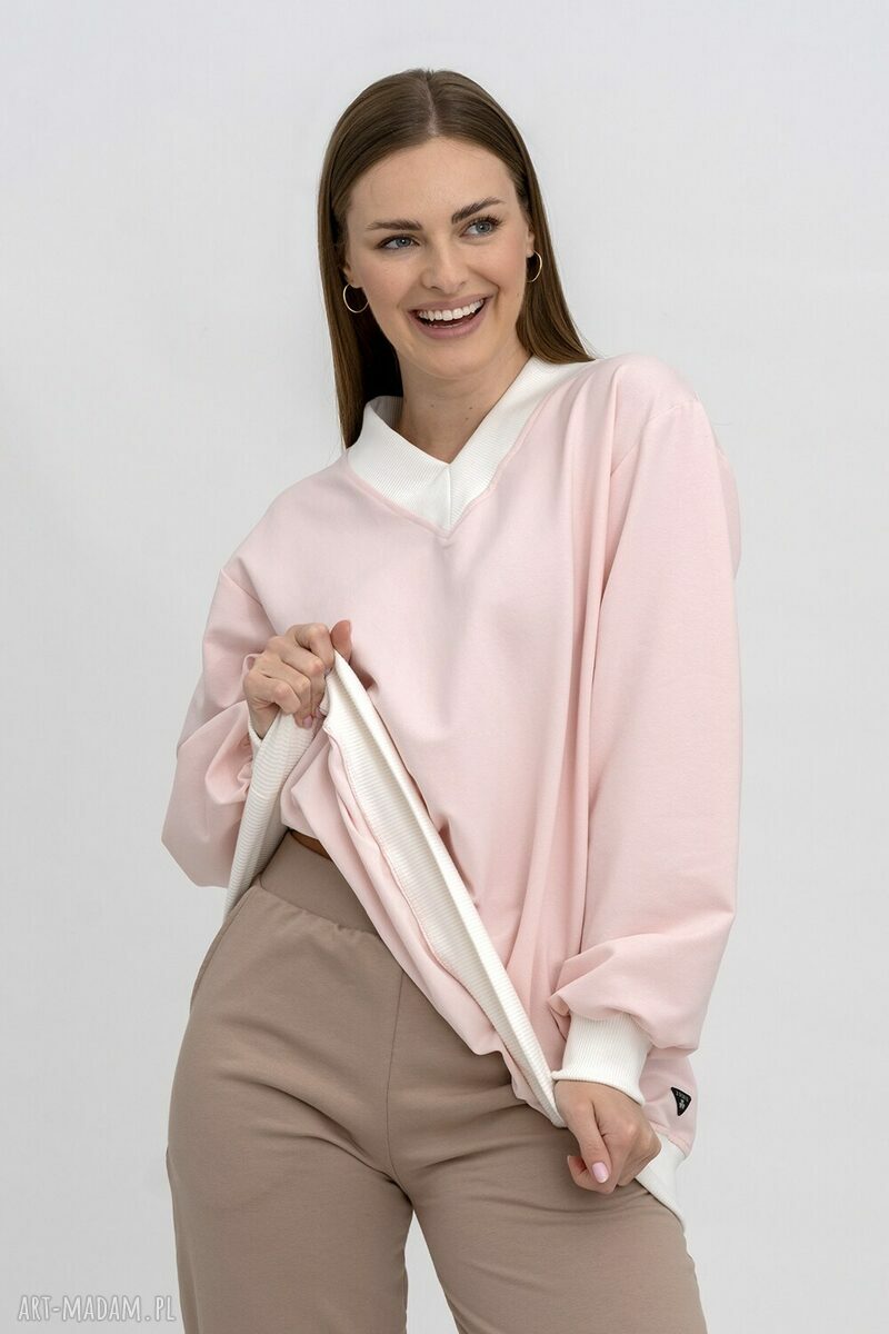 Bluza Comfort różowa oversize z dekoltem serka (handmade)
