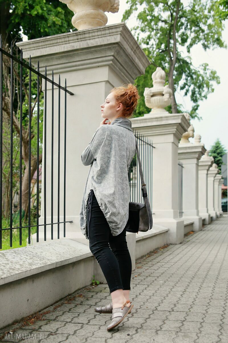 Bluza damska tunika poncho z asymetrycznym printem - oversize