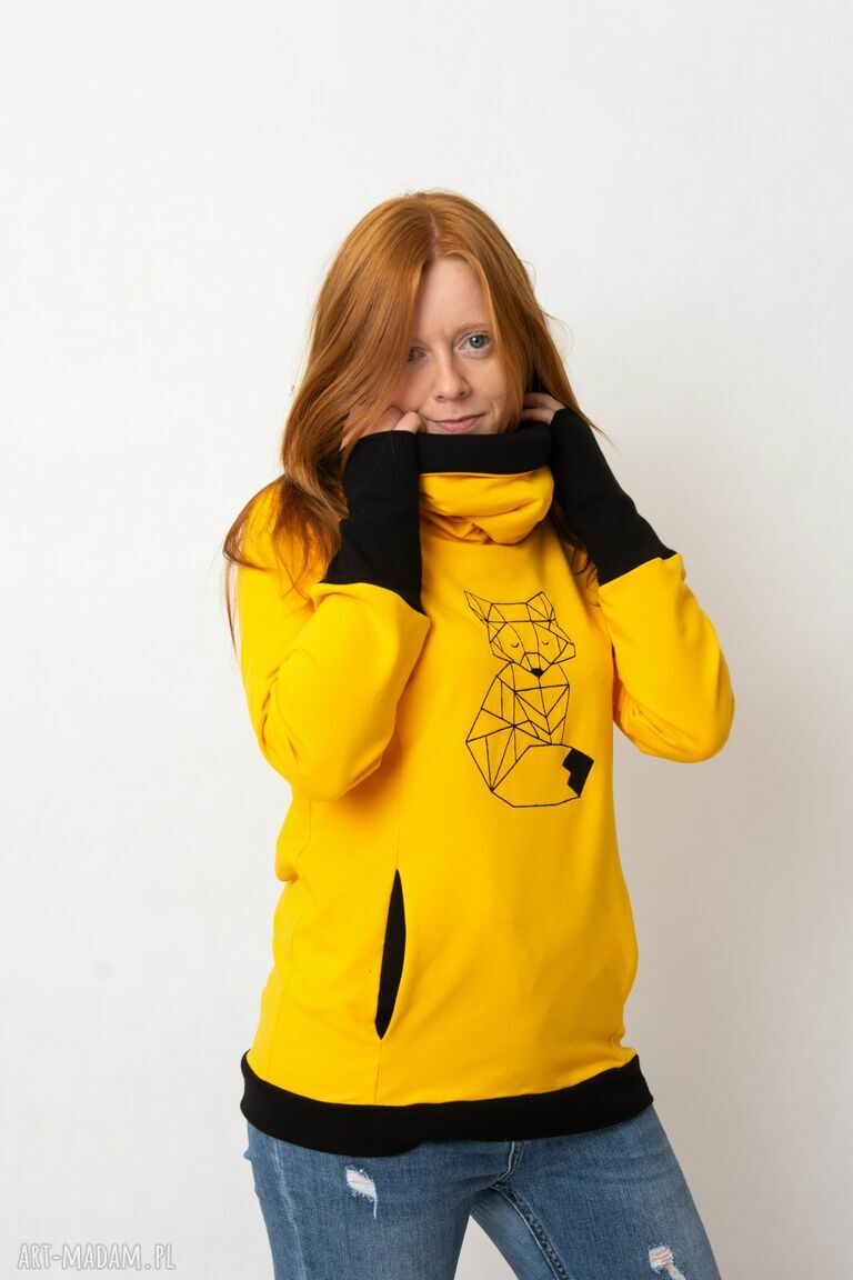 Bluza damska żółta z haftem lisa i kominem - 4XL-6XL
