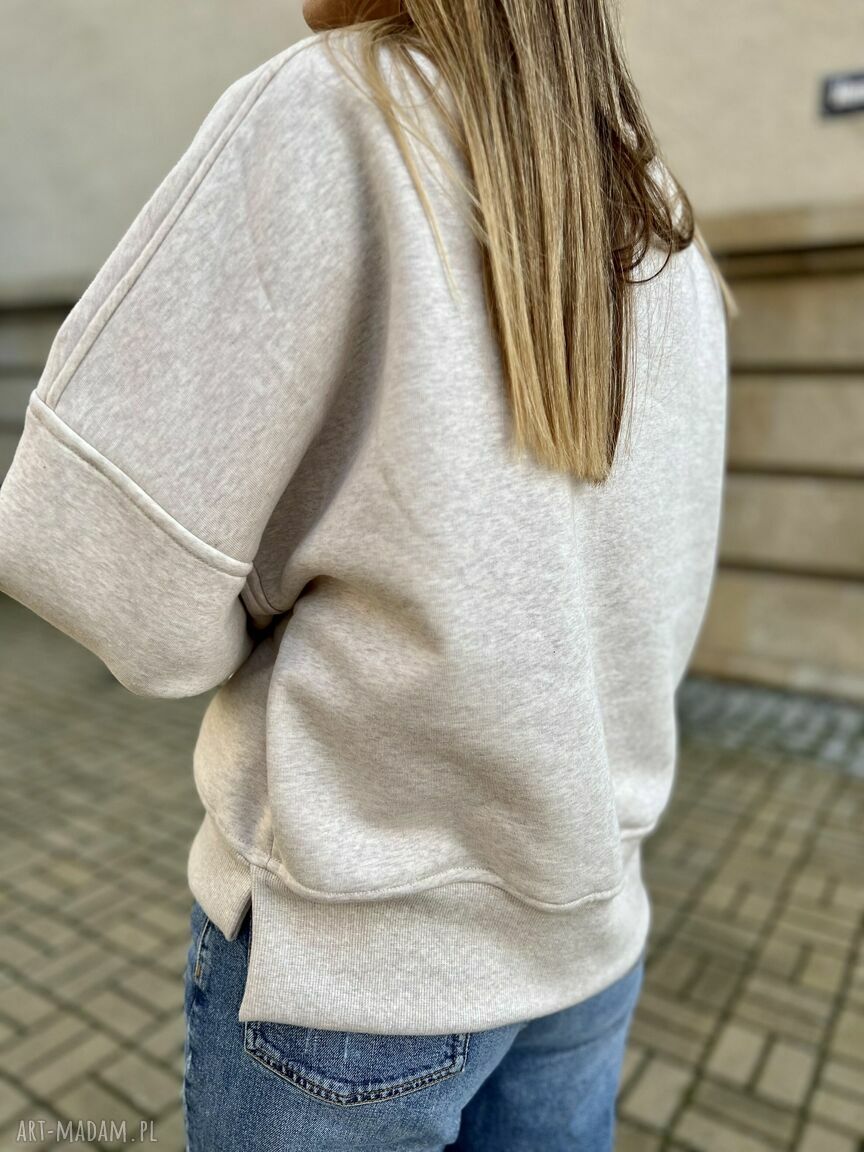 Bluza damska boho Smooth Jazz - frędzle, beżowy melanż i miś w środku