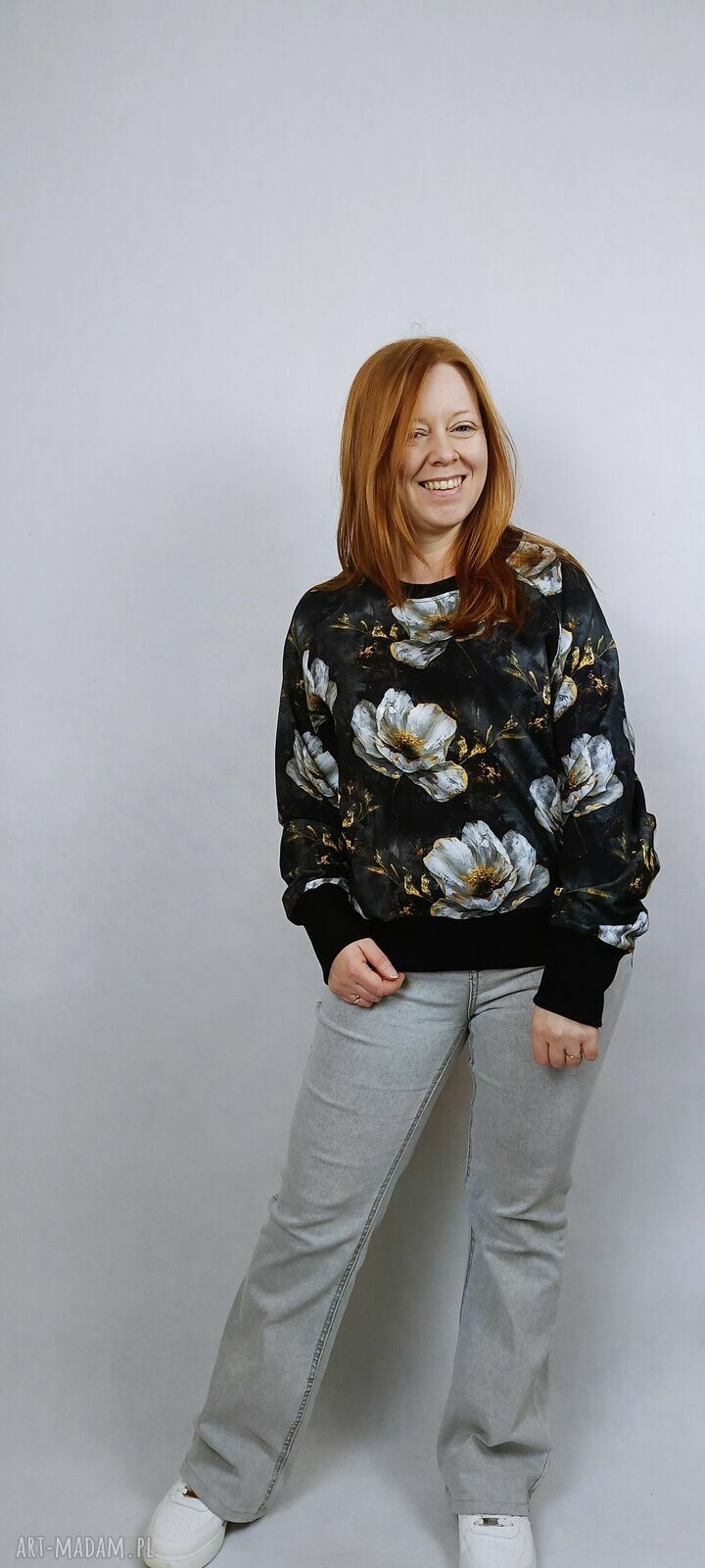 Bluza damska NURI - biało-szara piwonia