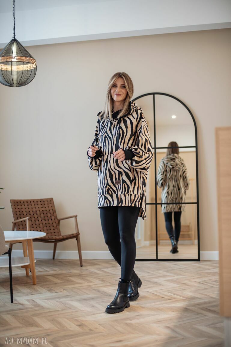 bluzy: Bluza oversize Zebra HandMade