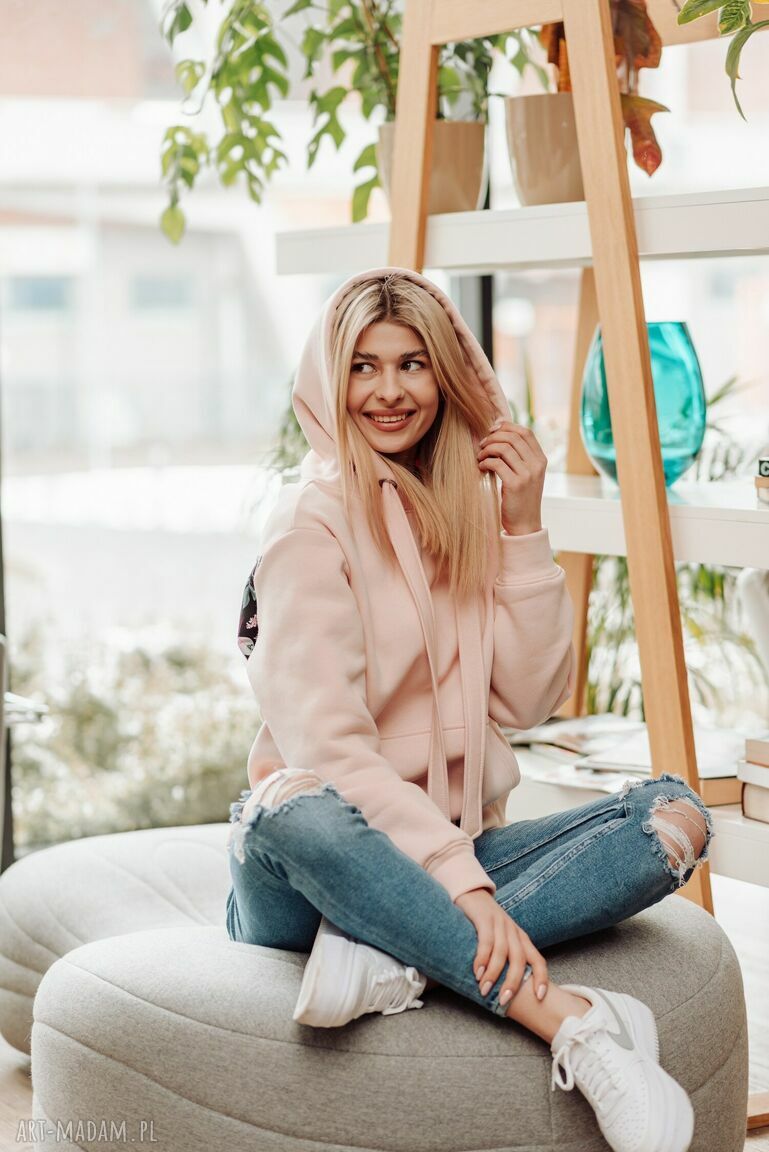 Bluza Classic Kangurka Pudrowy Róż z Kapturem wygodny must have