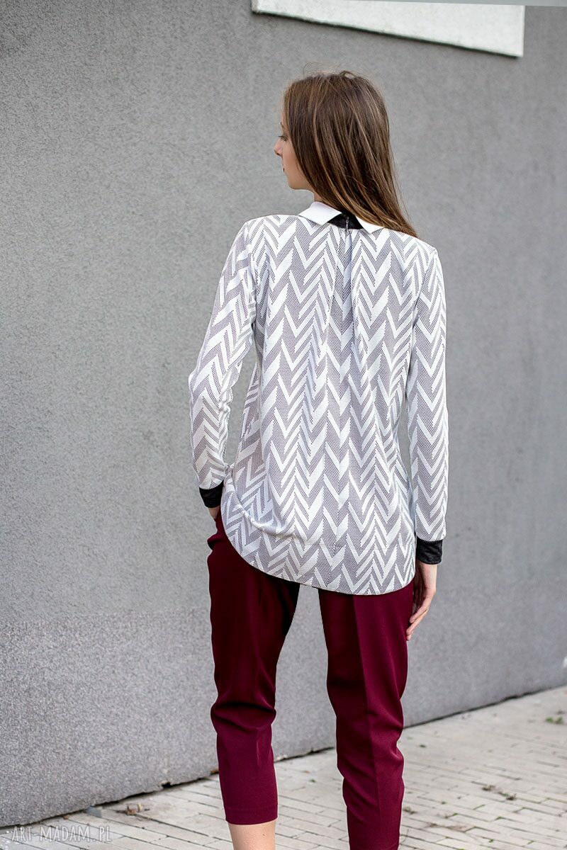 Bluza z kołnierzykiem ZIG-ZAG
