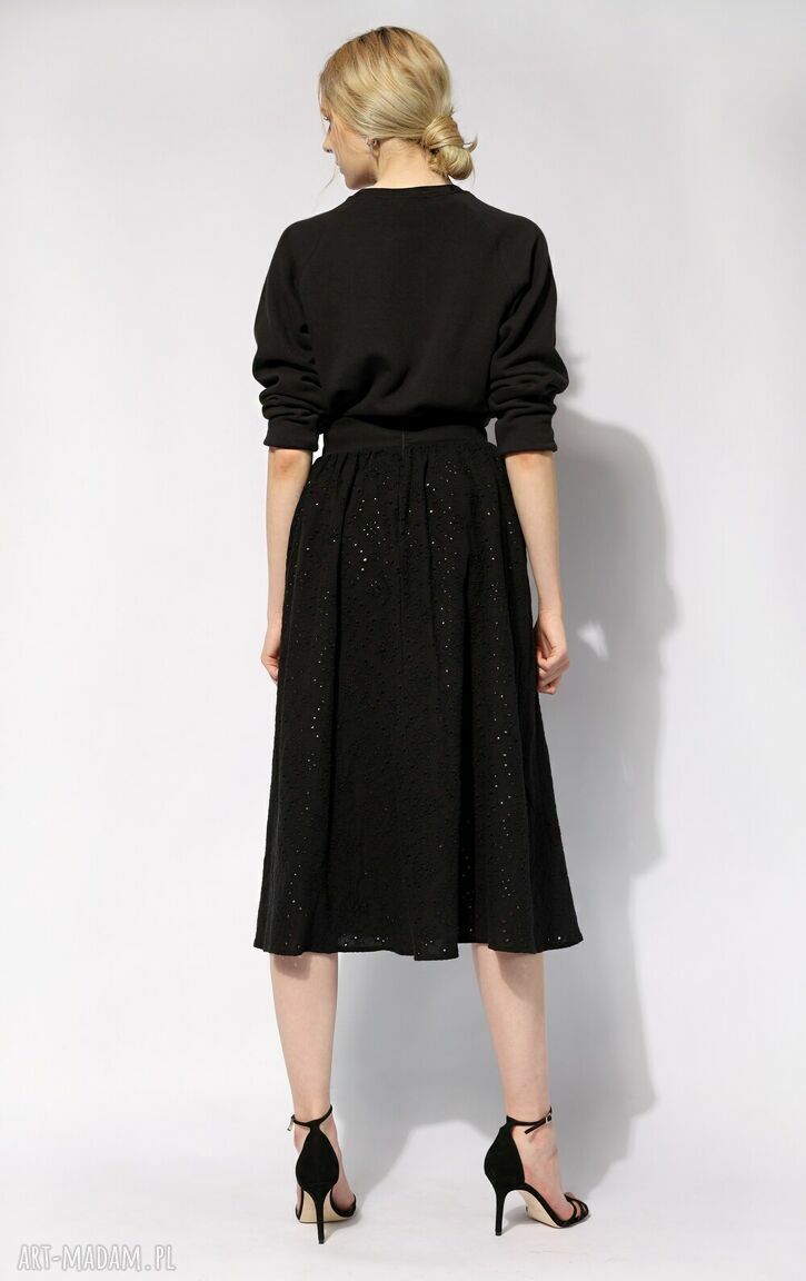 Bluza z rybą - czarna oversize z haftem (ręczne wykonanie)