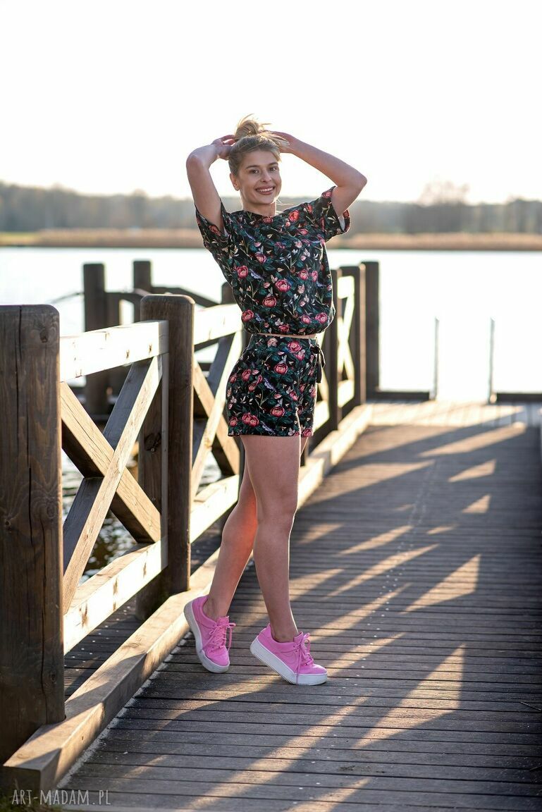 Bluzka Francja - ręcznie robiona letnia bluzka sportowa