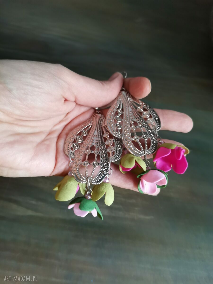 Kolczyki boho z lekkimi tulipanami - wiszące kwiaty