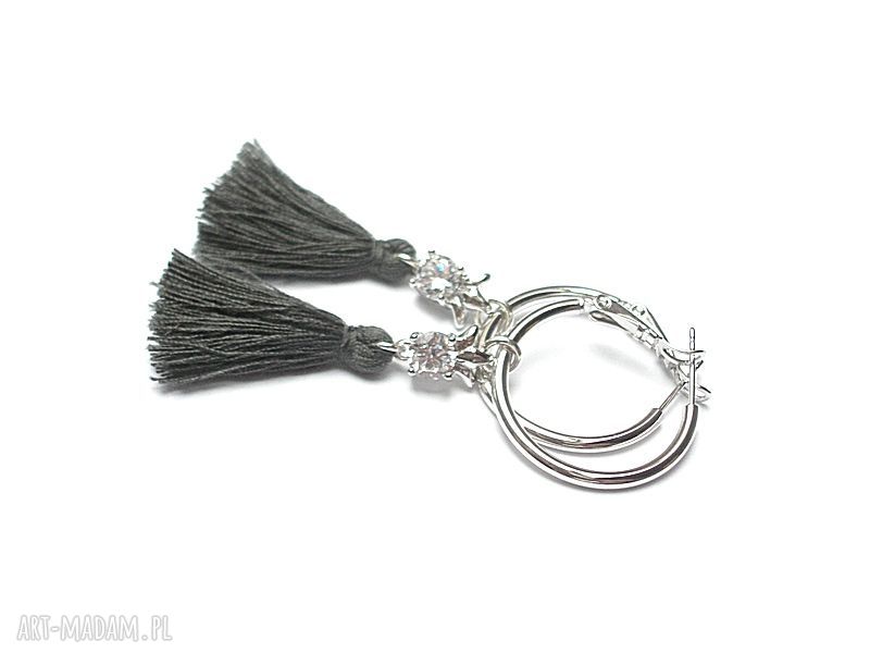 Kolczyki boho Circle Grey z chwostami elegancki szary akcent
