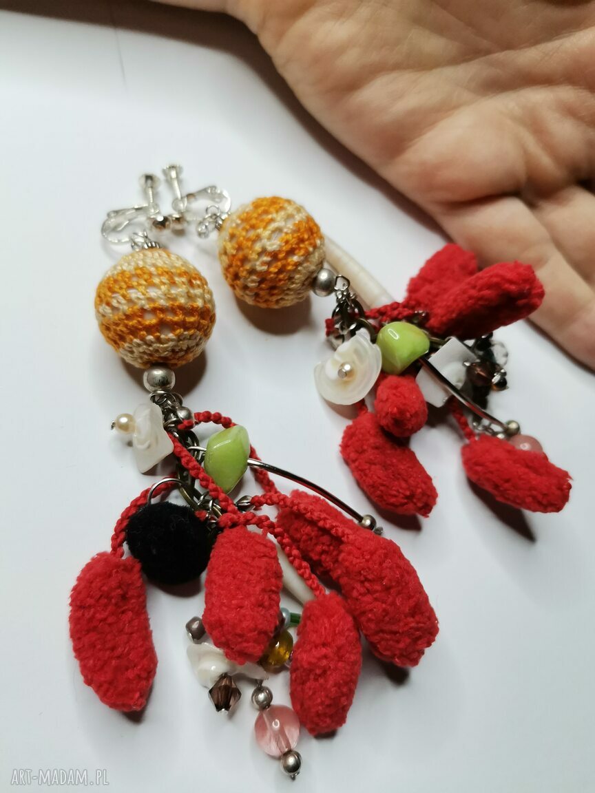 Klipsy boho szydełkowe folk z żółtymi frędzlami