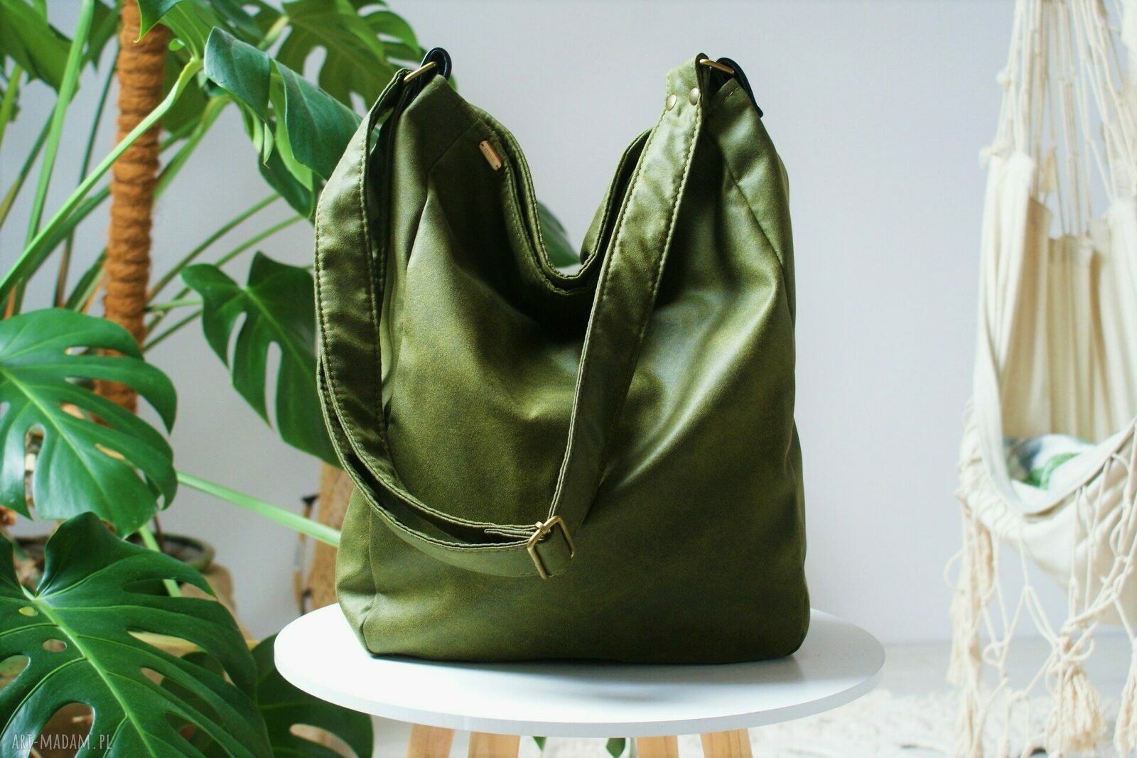 Iks worek zieleń nubuk vegan torebka boho hobo hippie zgrabna