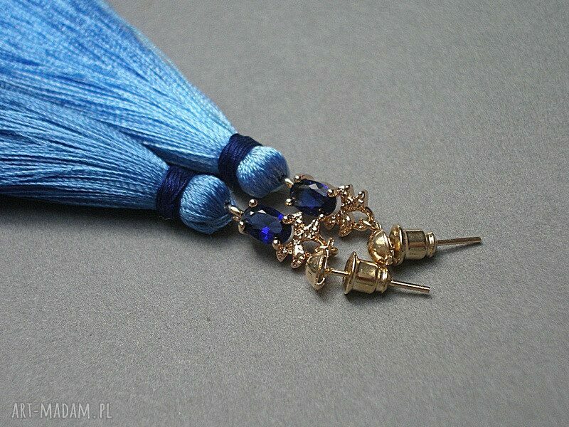 Boho Light Jeans vol. 4 długie chwosty z cyrkoniami i złotymi łącznikami (8,5 cm)