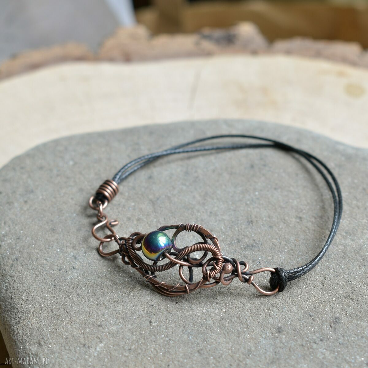 Boho love - bransoletka w stylu boho - miedź i tęczowe szkło
