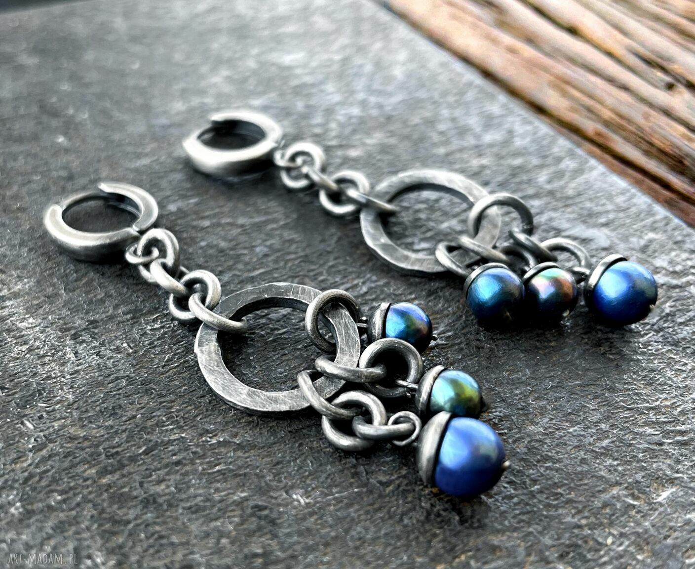 Kolczyki boho z niebieskimi perłami denim blue ze srebra 925