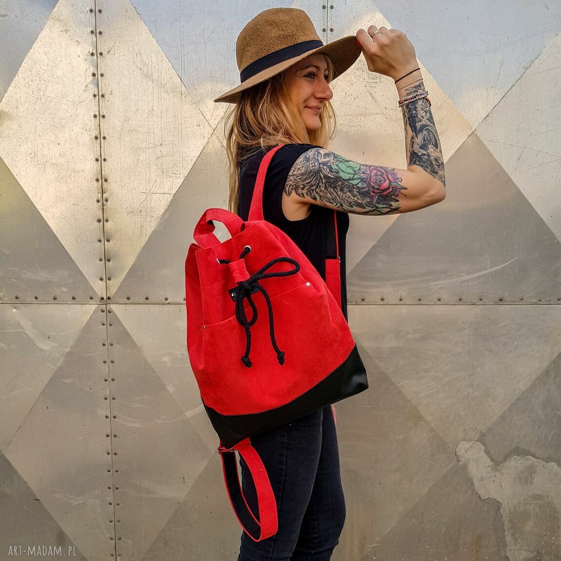 Plecak boho w kolorze czerwonym - pojemny worek handmade