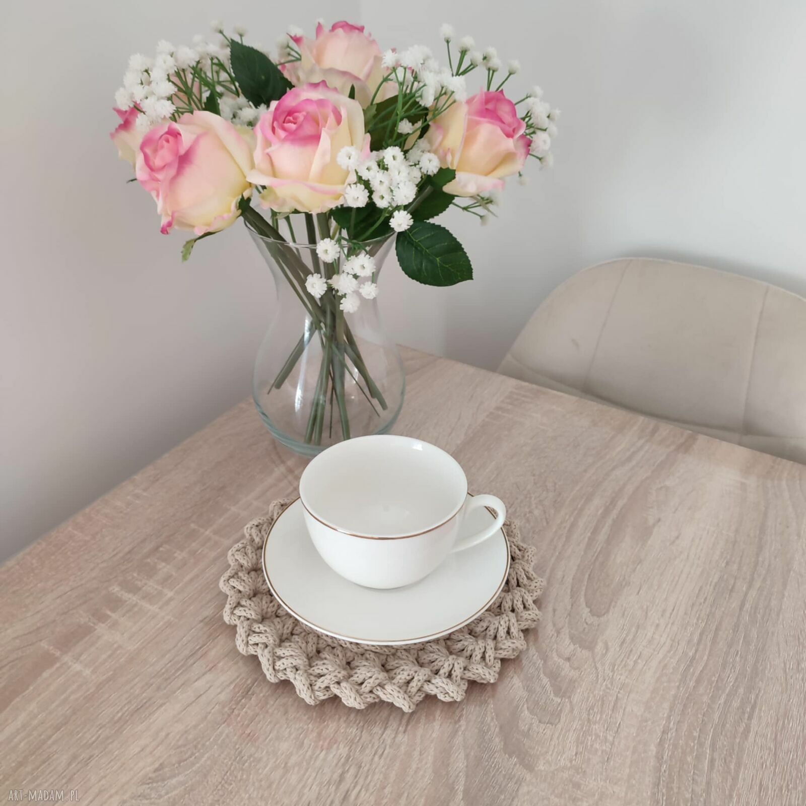 Podkładka boho pod kubki szydełkowa ze sznurka 20 cm