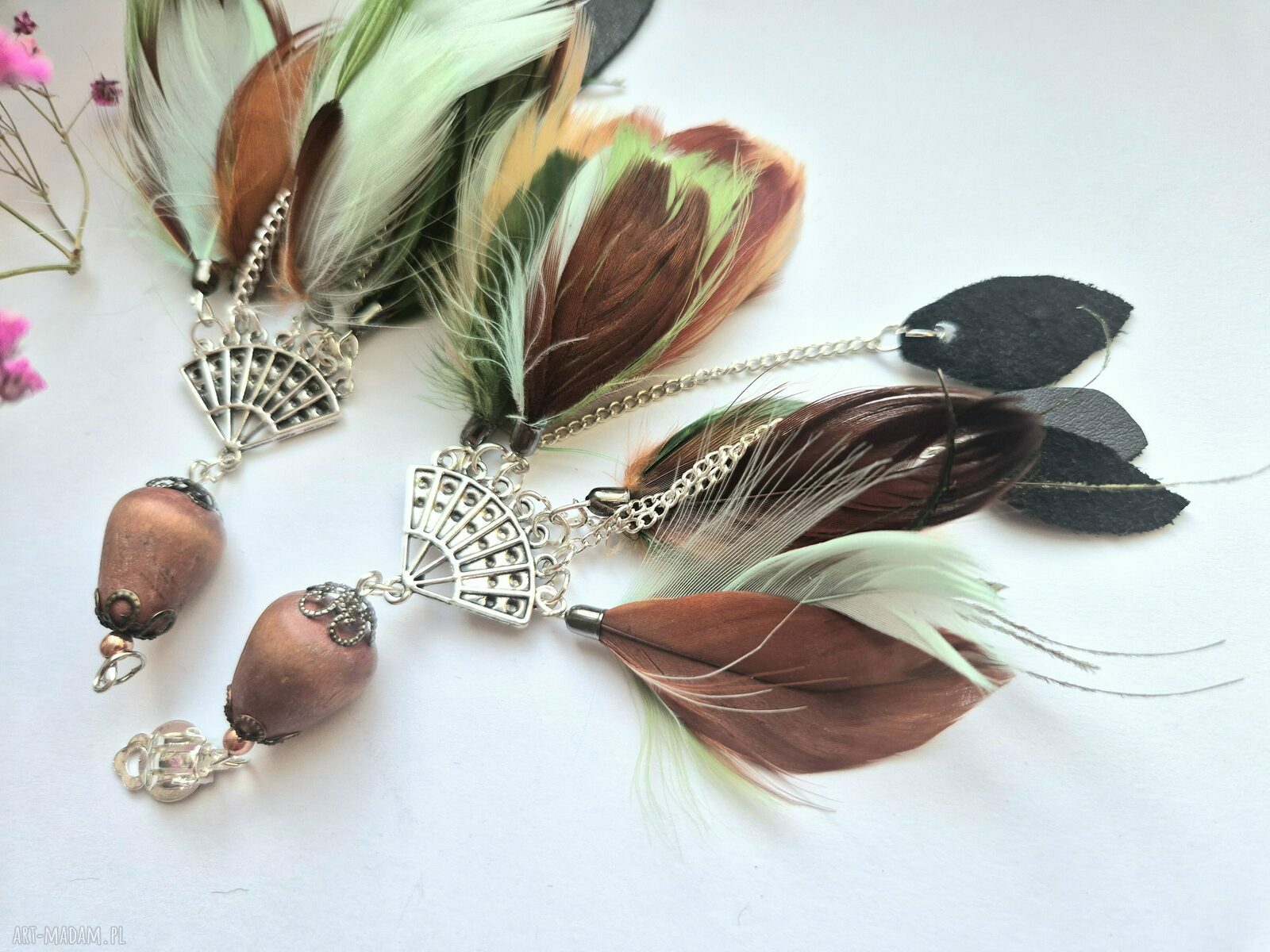 Klipsy boho folk Ruda Klara w kolorze turkusu i brązu - na klipsie