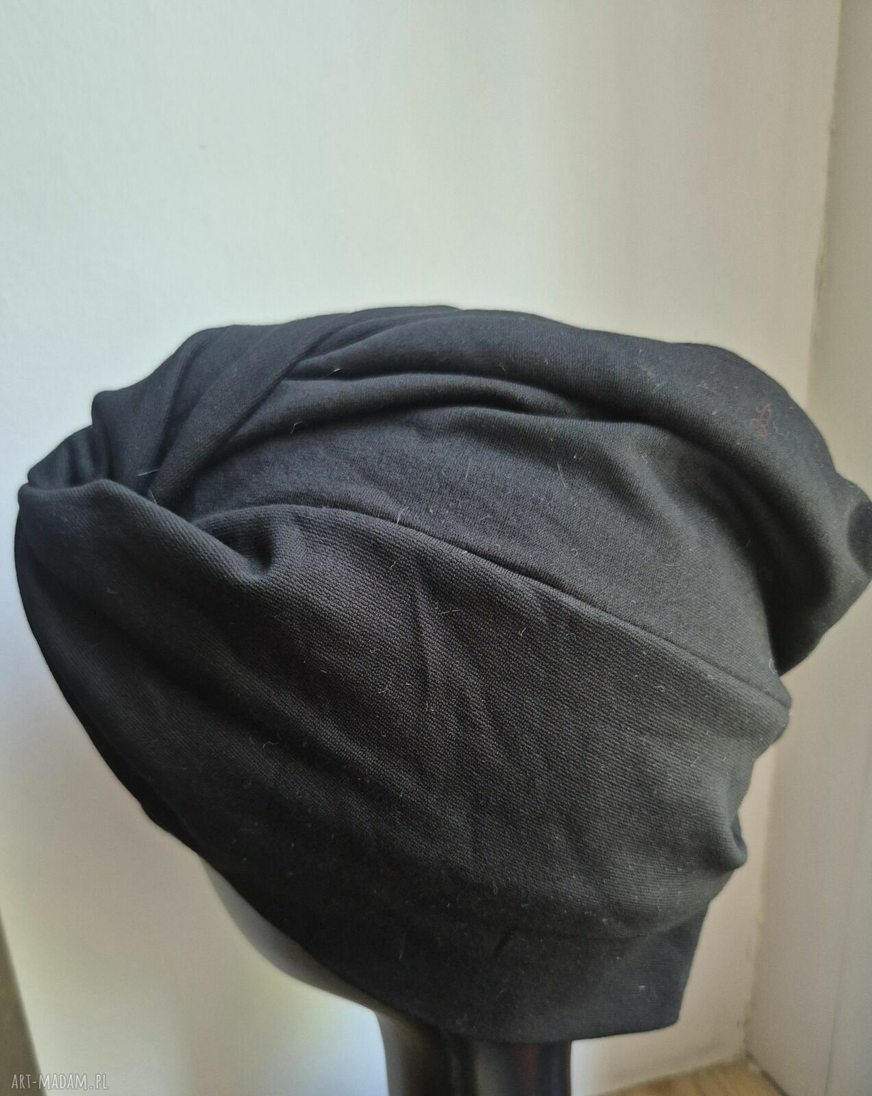 Turban boho w czarnym kolorze - miękki i wygodny, rozmiar uniwersalny