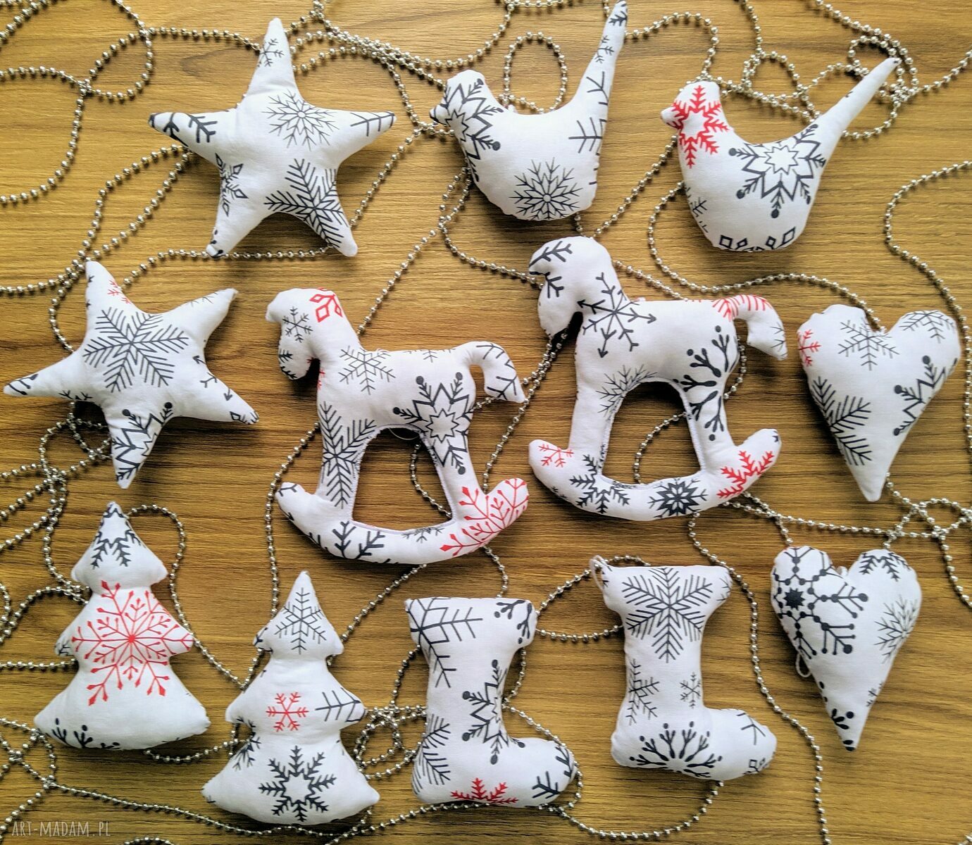 na święta upominki: Bombki choinkowe bawełniane zestaw 16 sztuk Ręcznie robione