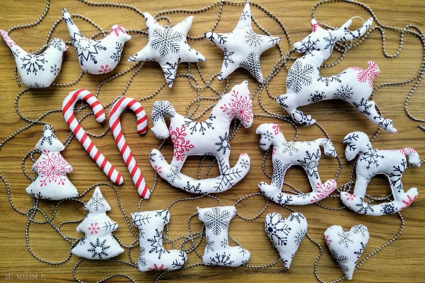 na święta upominki: Bombki choinkowe bawełniane zestaw 16 sztuk Ręcznie robione