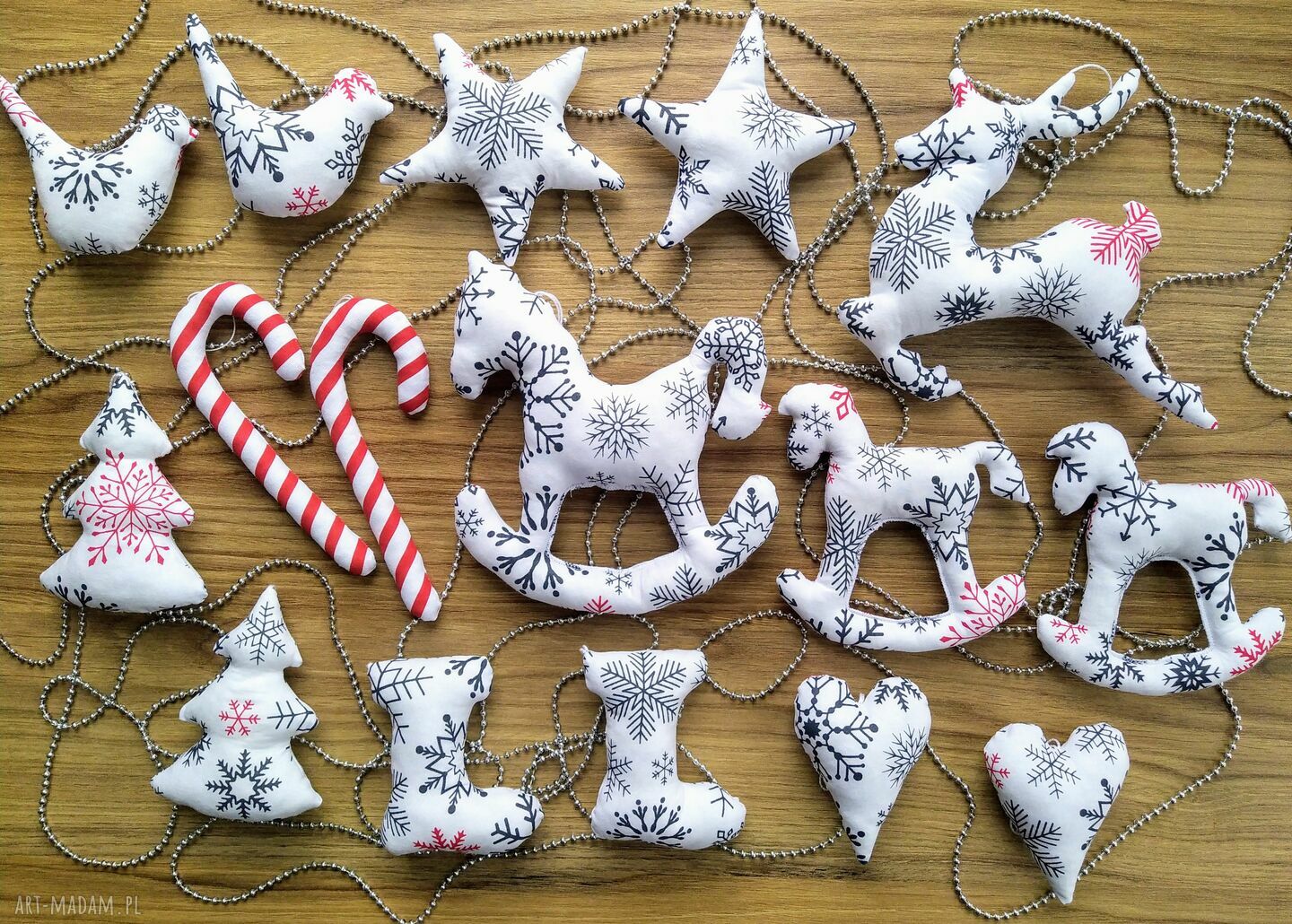 na święta upominki: Bombki choinkowe bawełniane zestaw 16 sztuk Ręcznie robione