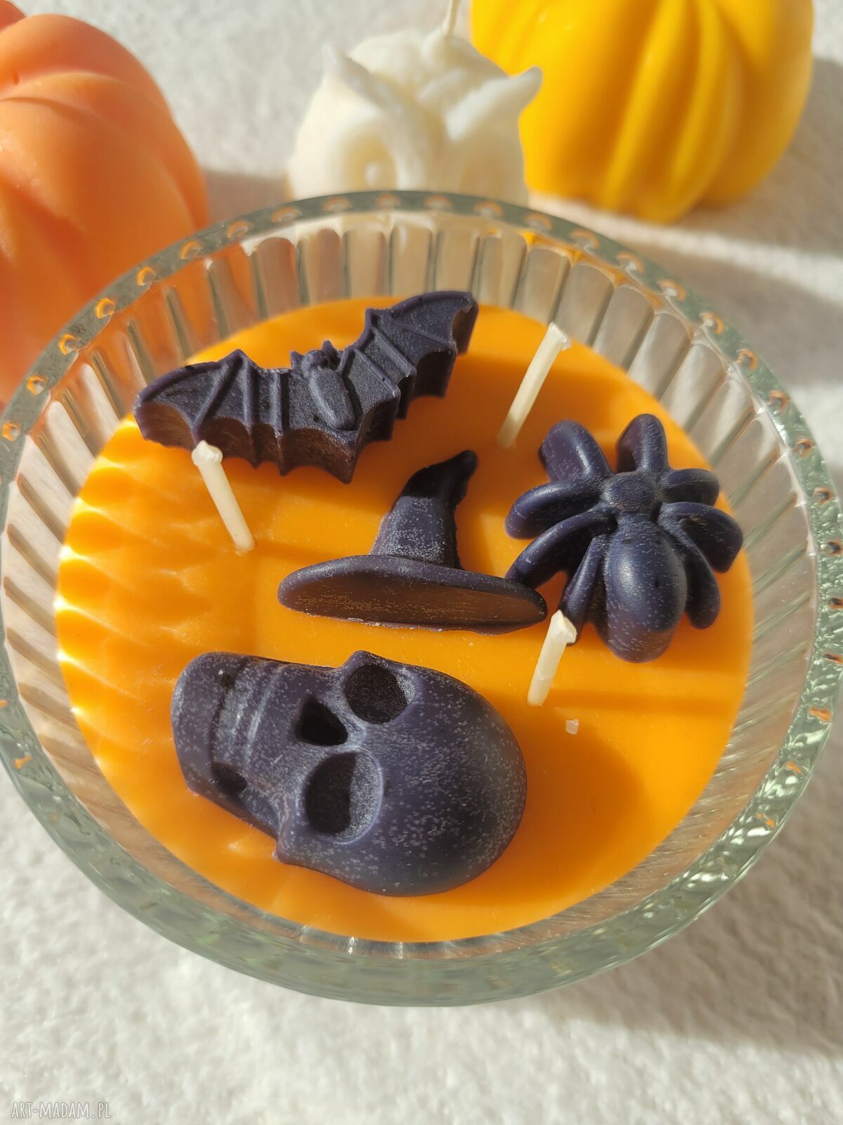 Boo! Pomarańczowa świeca sojowa na Halloween