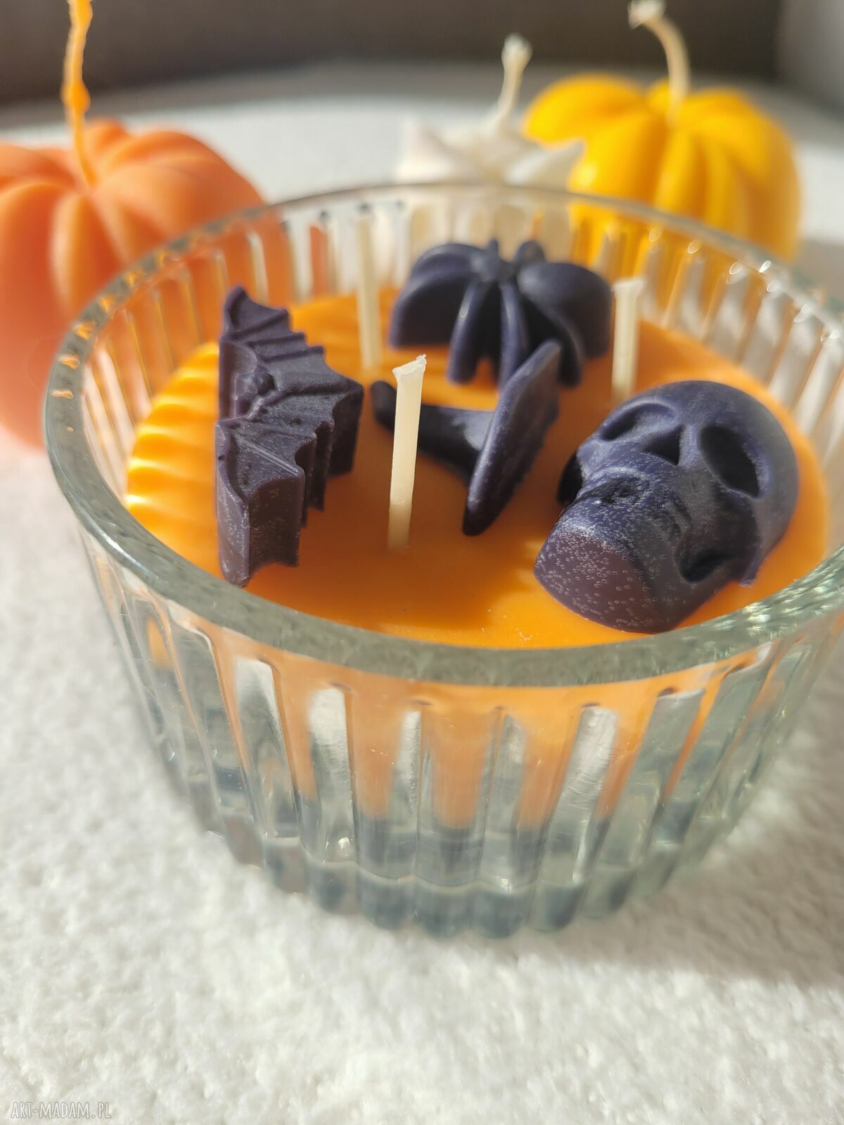 Boo! Pomarańczowa świeca sojowa na Halloween