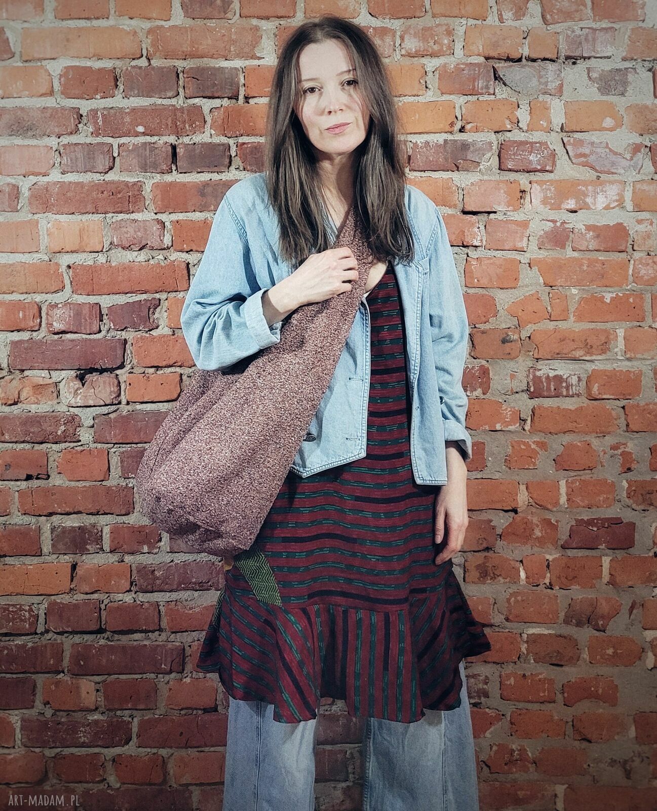 Boogi Bag - różowa torba hobo w stylu boho na ramię