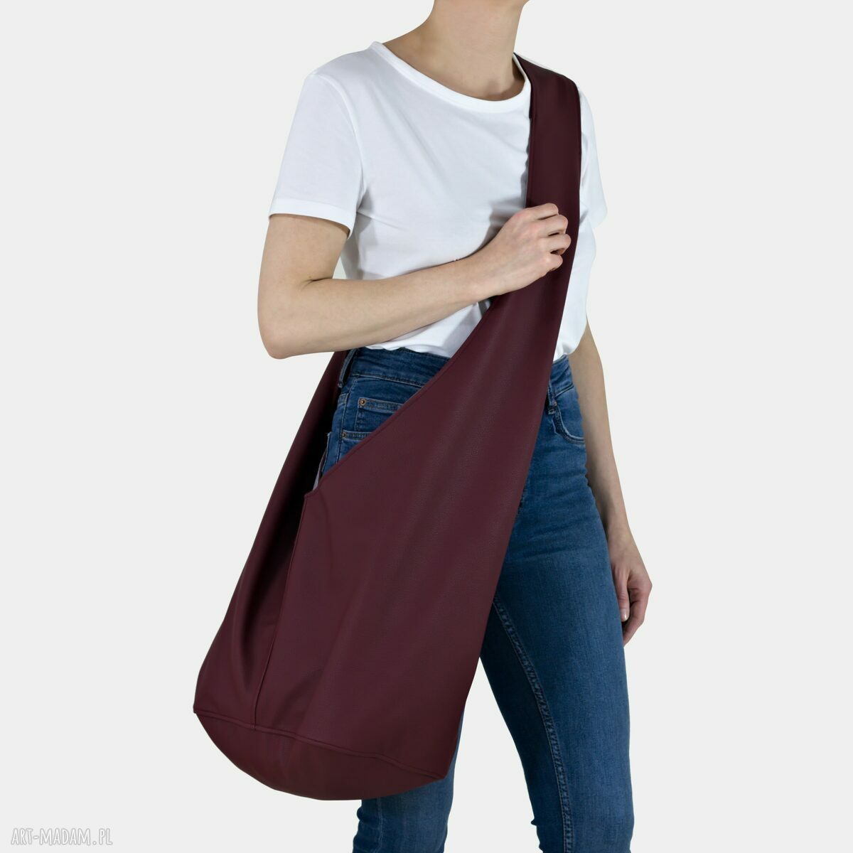 Bordowa torba hobo w stylu boho Long Boogi Bag - na ramię
